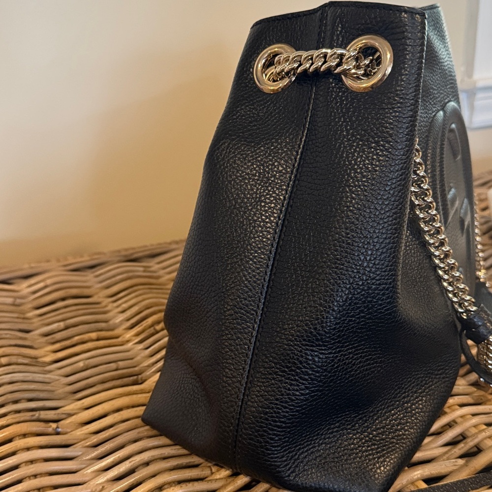 Gucci Black Leather Chain Shoulder Bag - Picture 6 of 7